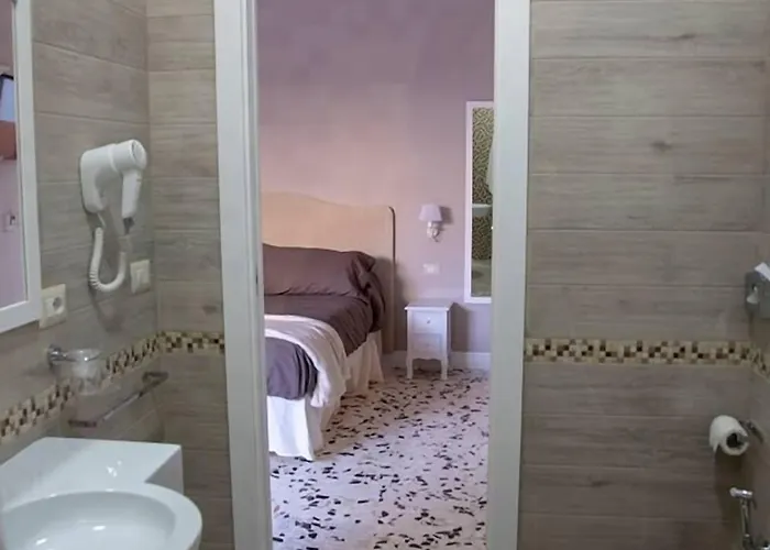 فندق مبيت وإفطار Agora Mura Greche نابولي
