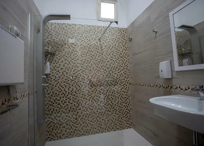 Agora Mura Greche 4* نابولي