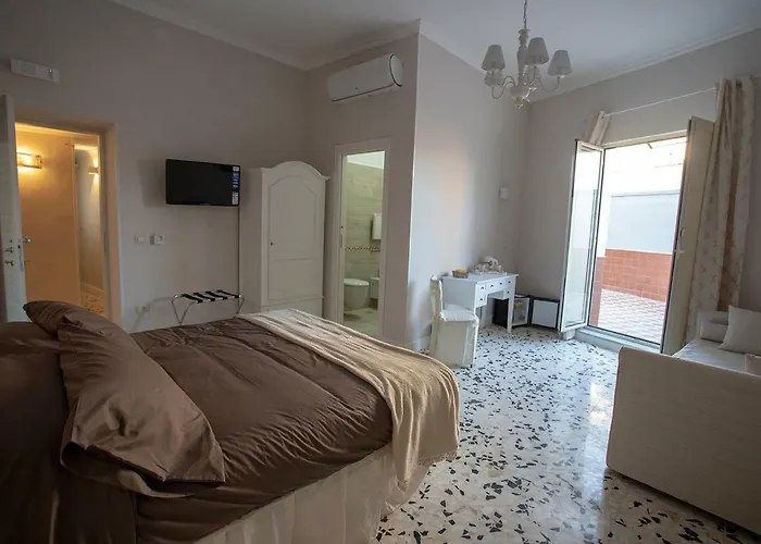 Agora Mura Greche 4* نابولي