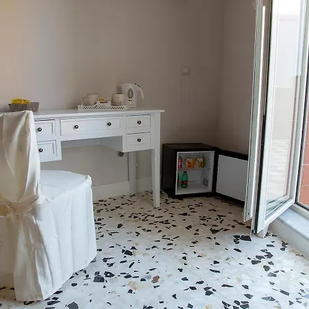 Agora Mura Greche 4*