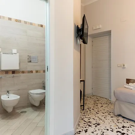 Agora Mura Greche 4*