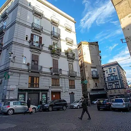 Agora Mura Greche 4* Nápoles