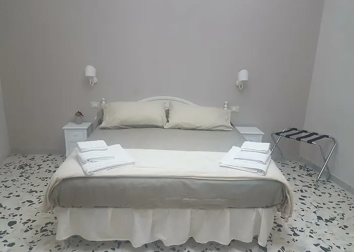 Agora Mura Greche לינה וארוחת בוקר
